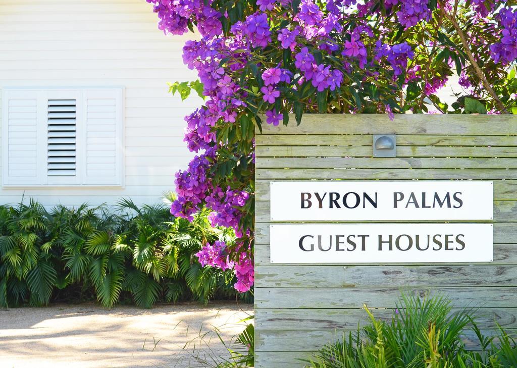 Byron Palms Guesthouse & Spa - Adults Only Byron Bay Esterno foto